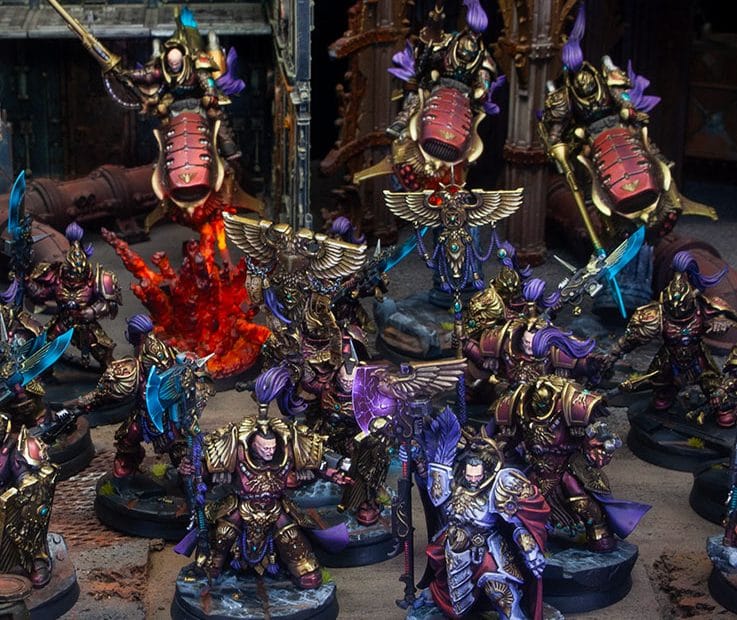 Custodes Rojo Metálico