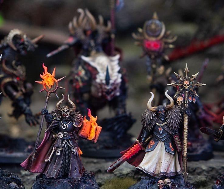 Héroes Slaves to Darkness