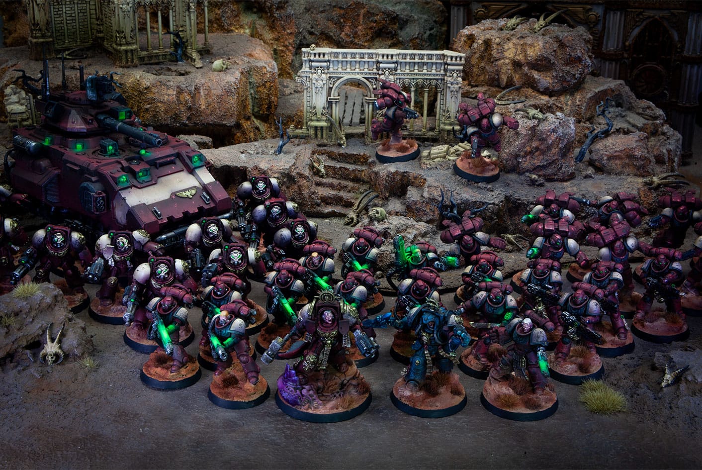 foto-2 Cuervos Sangrientos